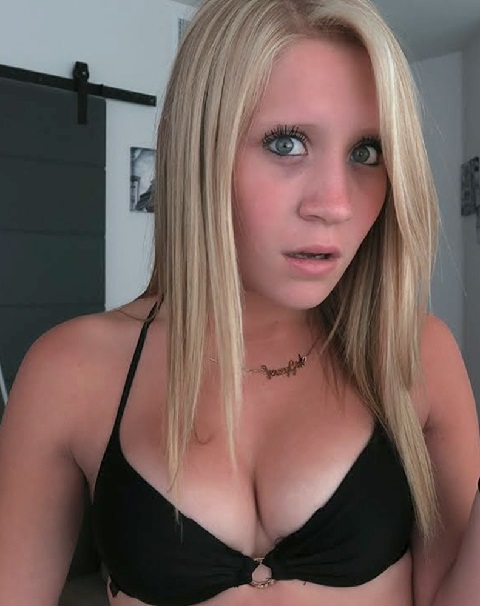 Lizzy wurst leaked only fans