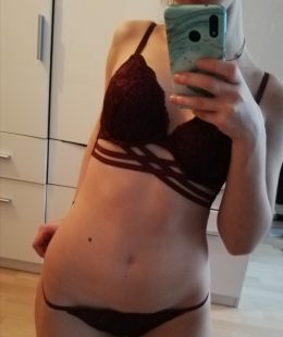 Peas And Pies Sexy Lingerie Leaked
